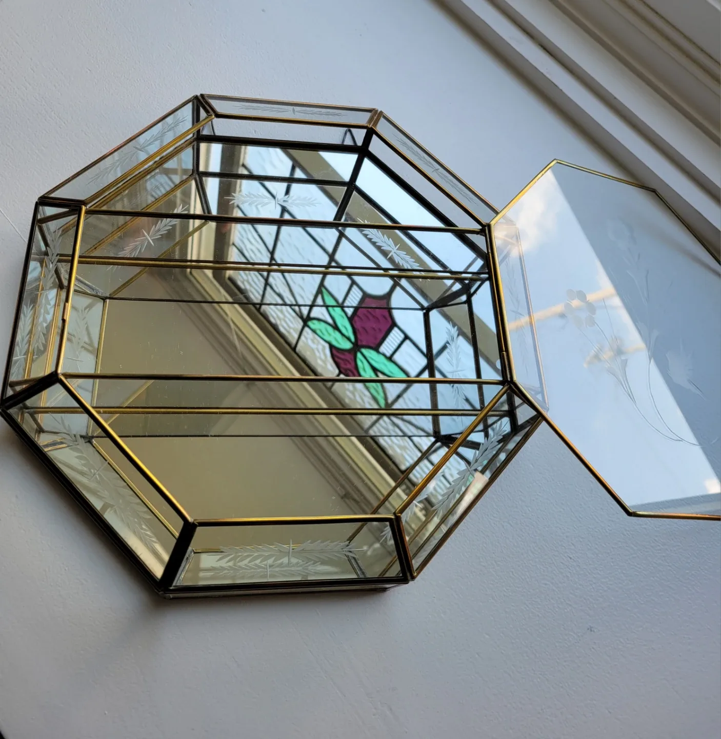 Vintage Octagon Brass Mirrored Curio Cabinet Shelf image indicator(6)