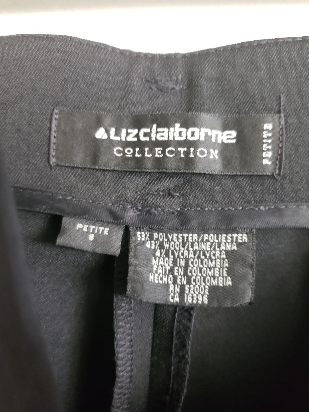 Liz Claiborne Petite Black Pants - Size 8 image indicator(4)