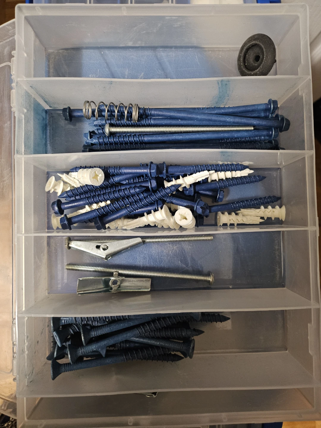 Rolling Tool Box with Tools & Reciprocating saw - photo 2