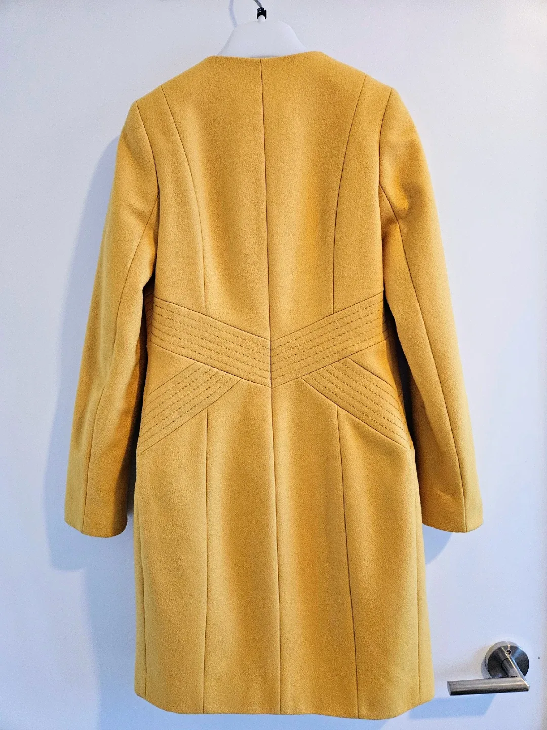 Elema Yellow Trench Coat image indicator(2)