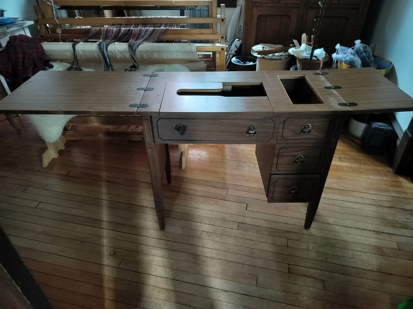 Vintage Sewing Machine Cabinet - photo 2