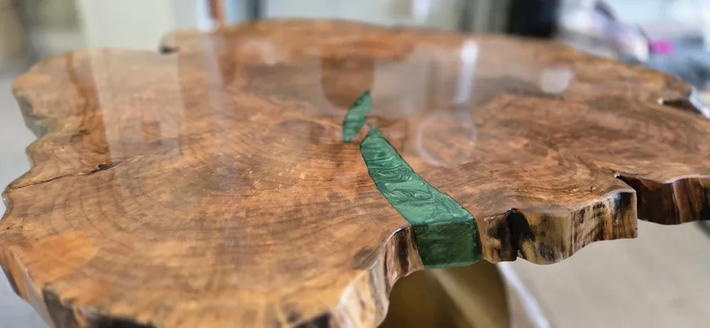 Luxurious Live Edge Spalted maple Coffee Table image indicator(8)