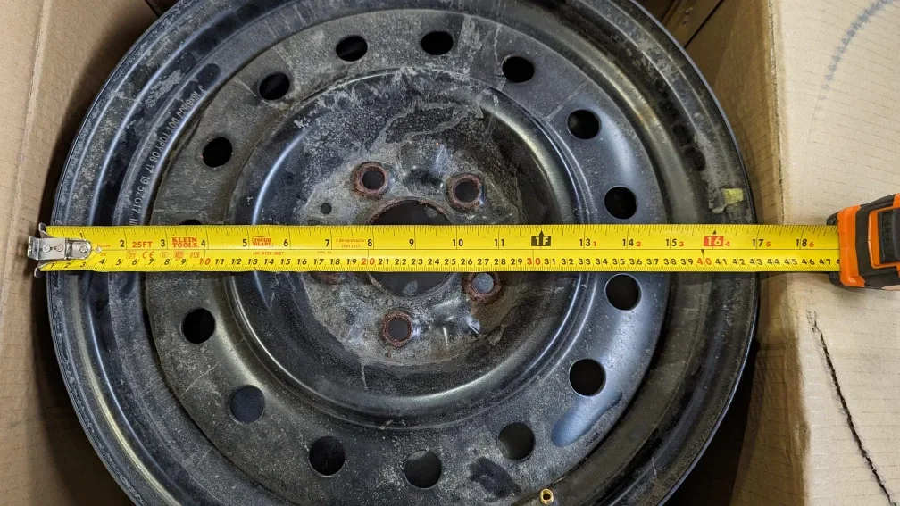 Original 16" Nissan Metal Rims with TPMS