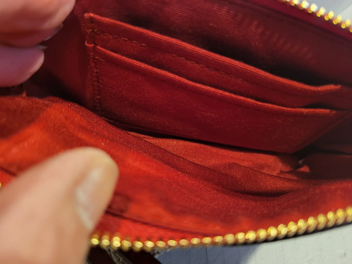 Coach Wristlet - Red Horse & Carriage Print - photo 3