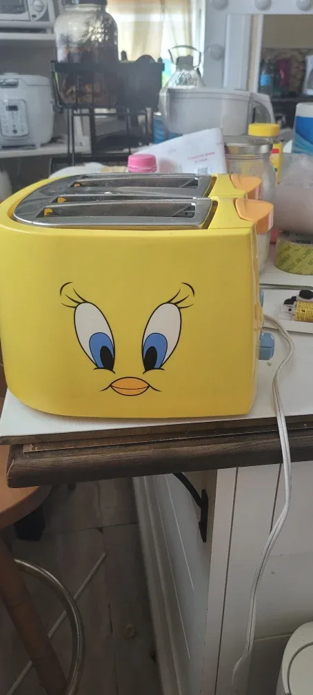Tweety Bird 4-Slice Toaster