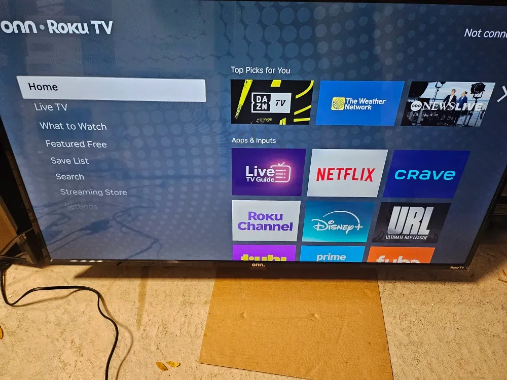 WITH WALL MOUNT! 43" ONN 4K ROMU SAMRT TV $170! image indicator(3)