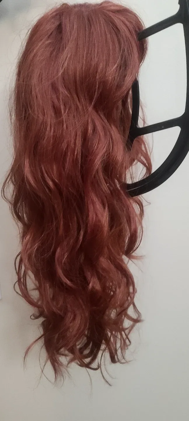 Red Wig New image indicator(4)