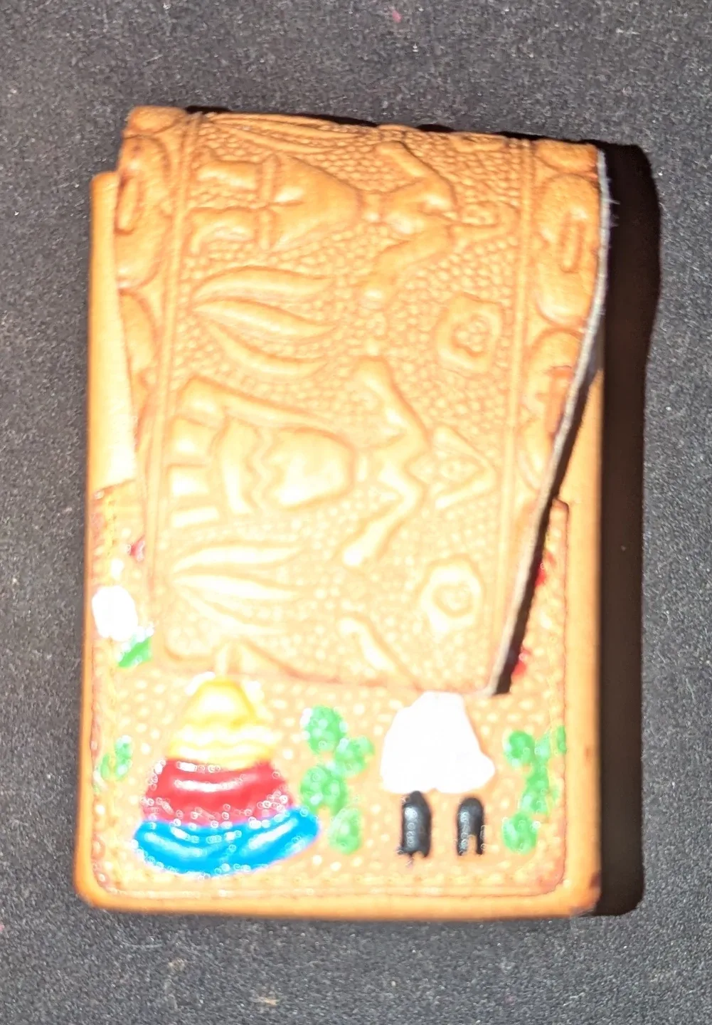 Leather Cigarette Case with Folk Art image indicator(2)