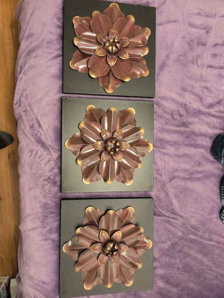 Set of 3 Metal Flower Wall Art