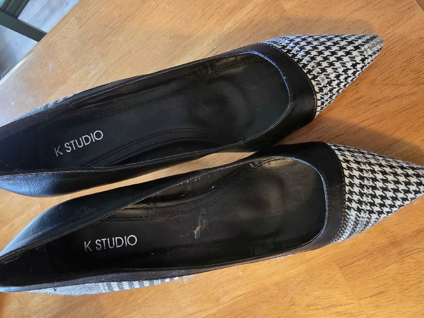 K Studio Black & White Houndstooth Flats - Size 11