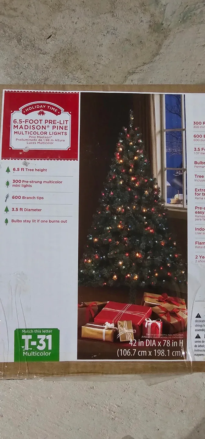 6.5ft Artificial Christmas Tree