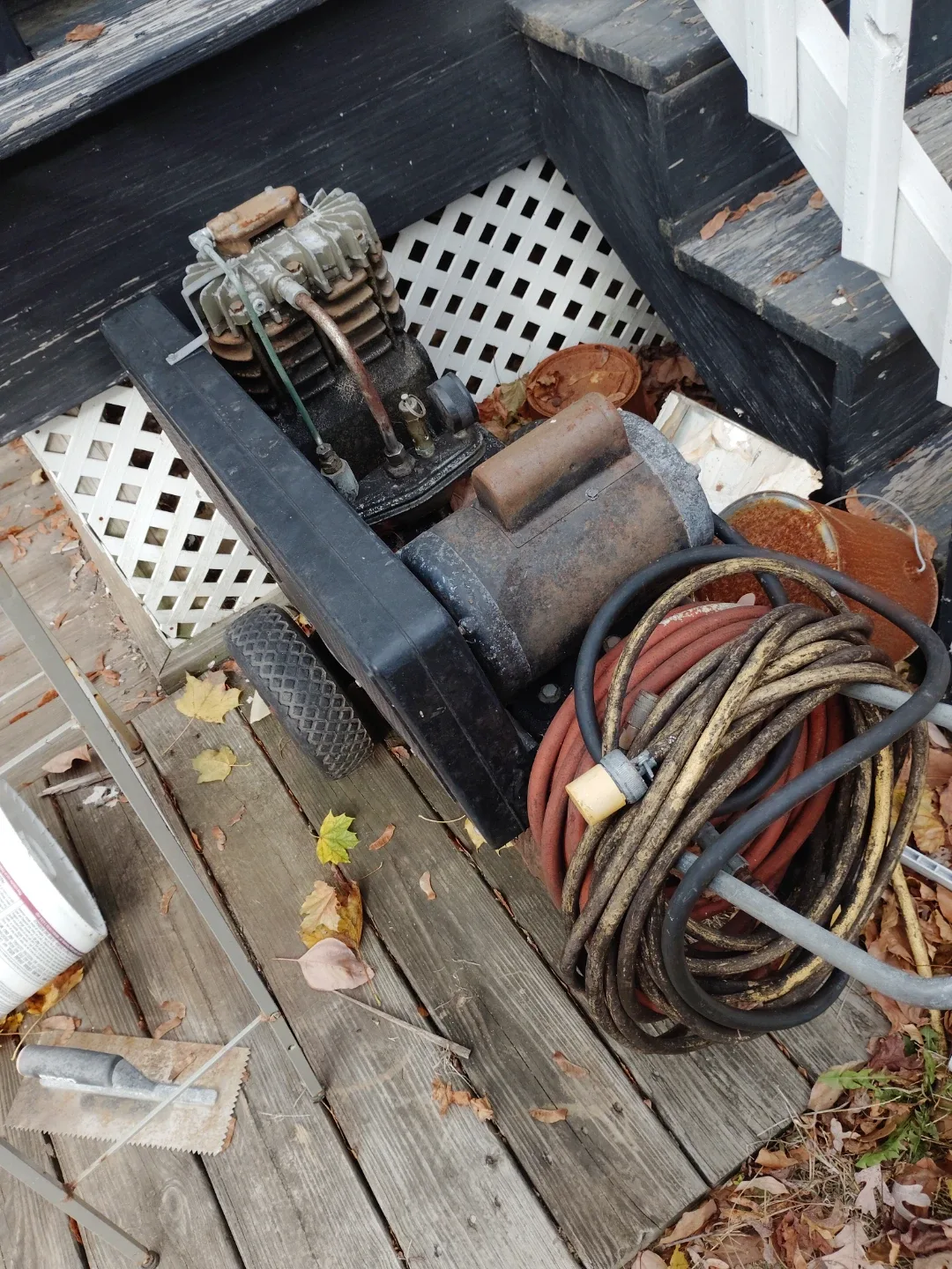 Used Air Compressor image indicator(2)