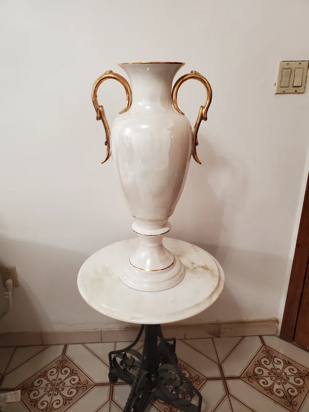 Large made in portugal ceramic vase thumbnail