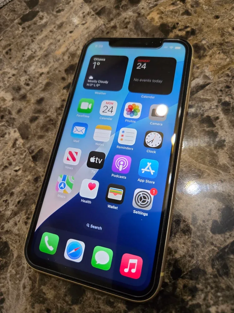 iPhone XR Yellow 128GB