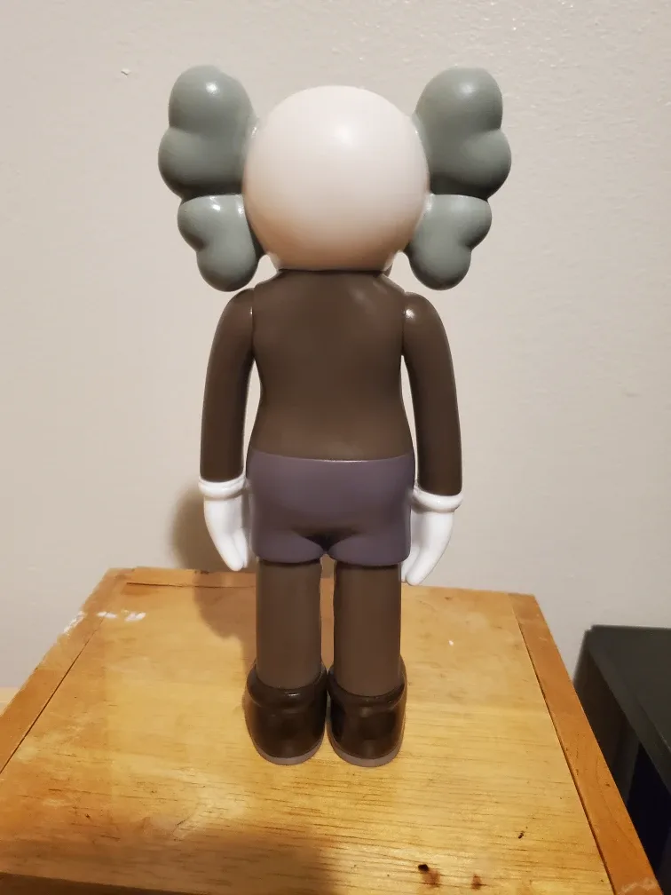 KAWS Companion Brown Vinyl Figure image indicator(2)