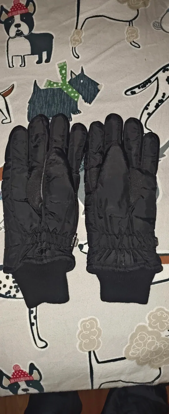 Thinsulate Black Gloves image indicator(2)
