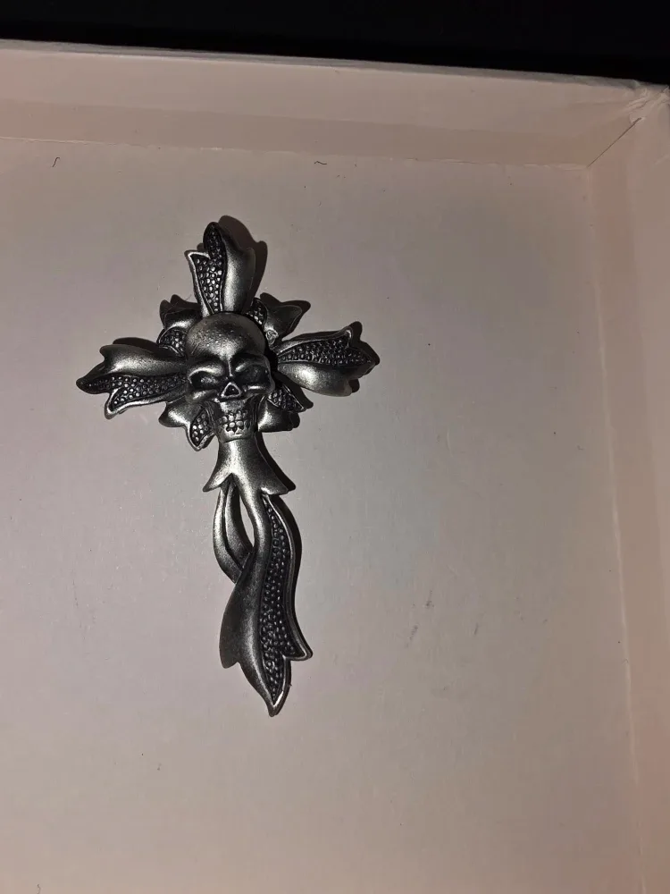 Skull Cross Pendant