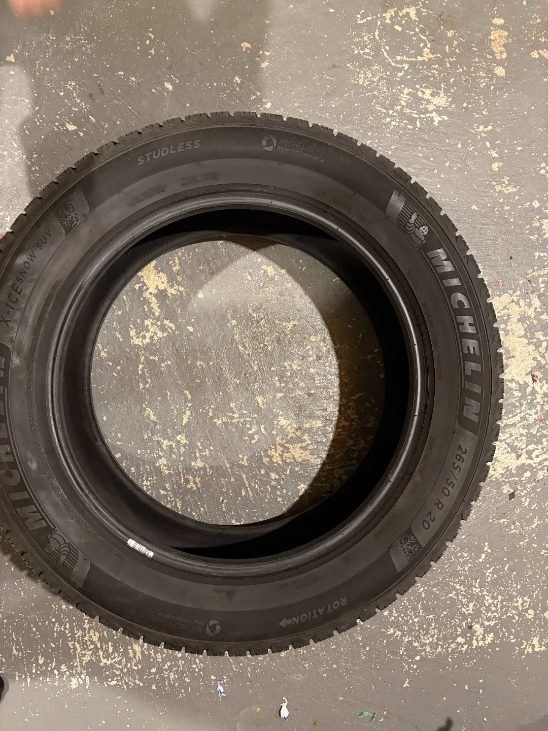 Michelin X-Ice Snow SUV Tire 265/50 R20 image indicator(8)