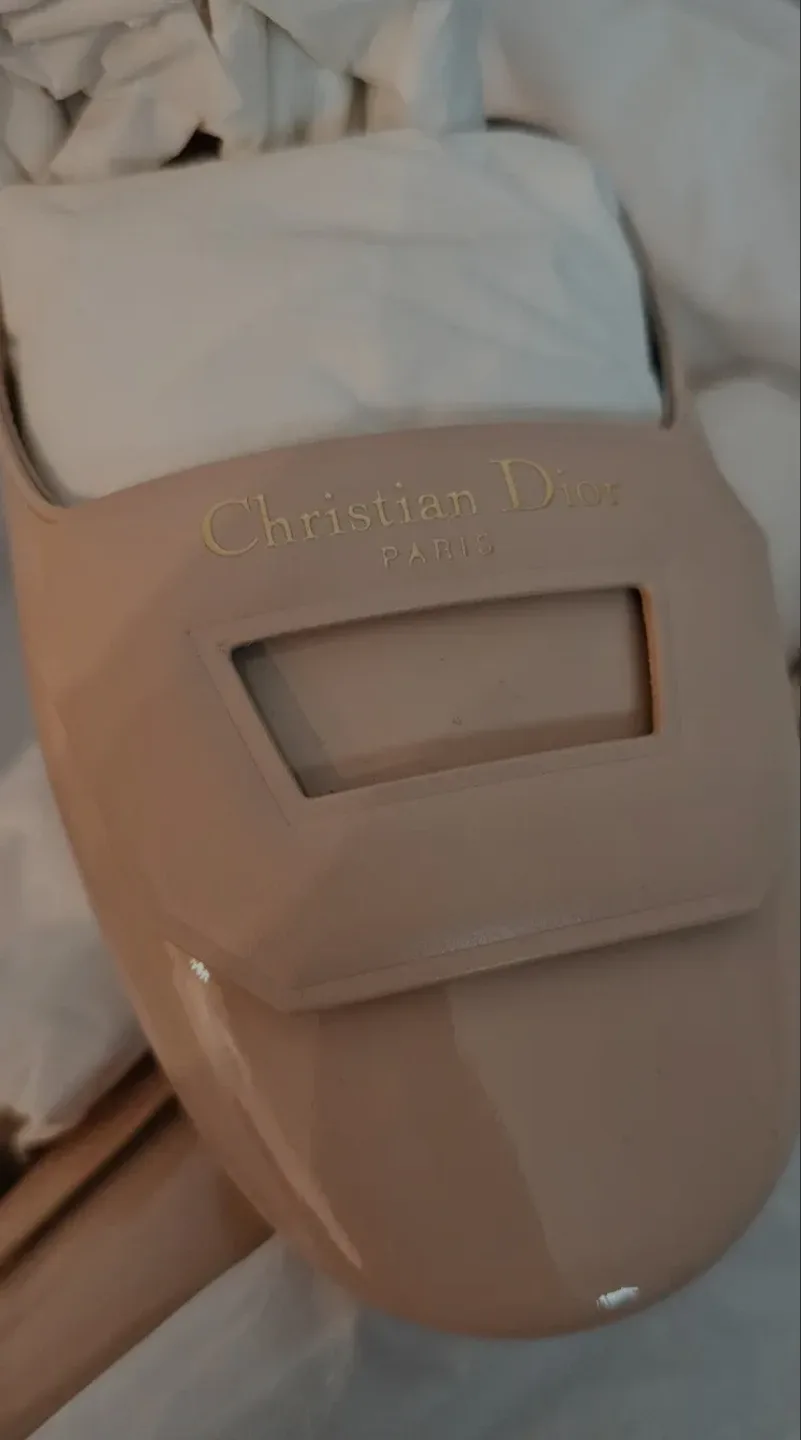 Dior Day Patent Calfskin Heels Size 38.5 image indicator(6)