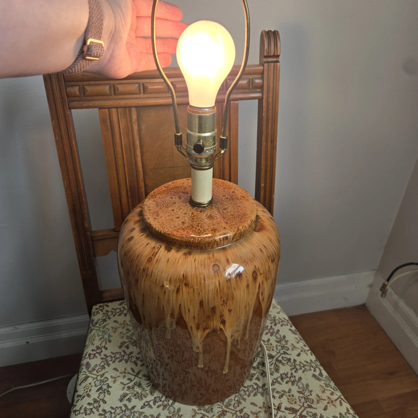 Vintage MCM Drip Glaze Ceramic Table Lamp - photo 2