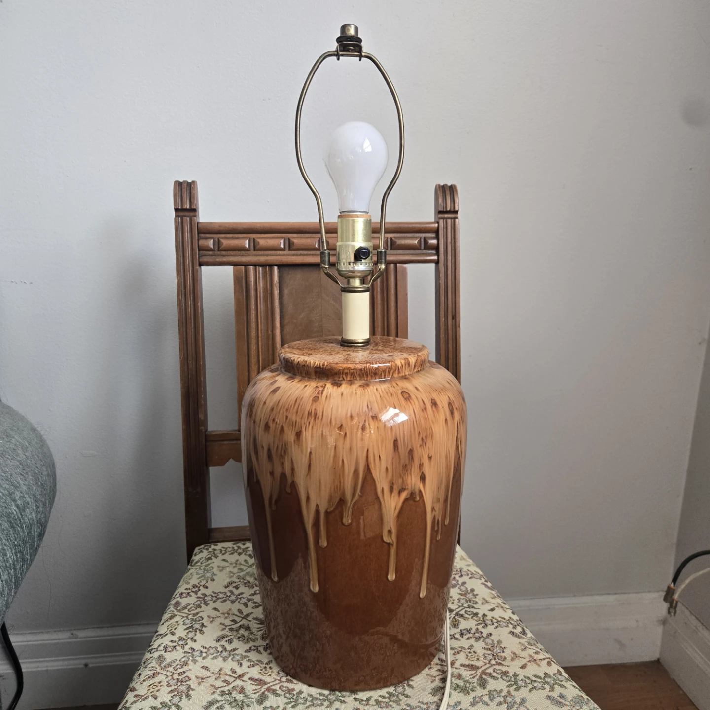 Vintage MCM Drip Glaze Ceramic Table Lamp