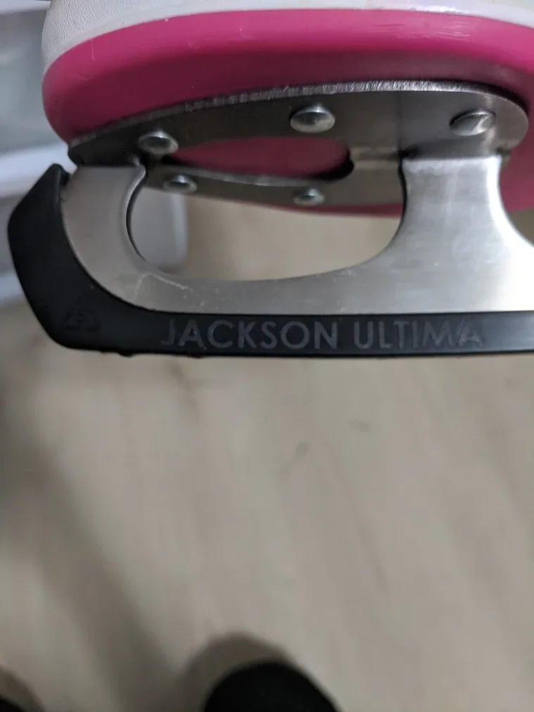 Vickockey Ice Skates - Size US J4 image indicator(6)