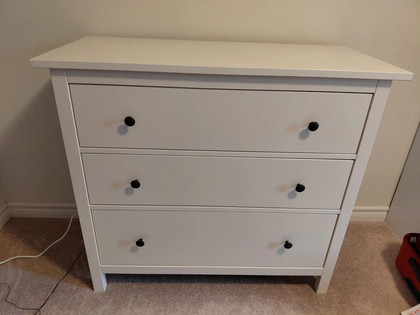White IKEA Hemnes 3-Drawer Dresser (PICK UP ONLY PLS)