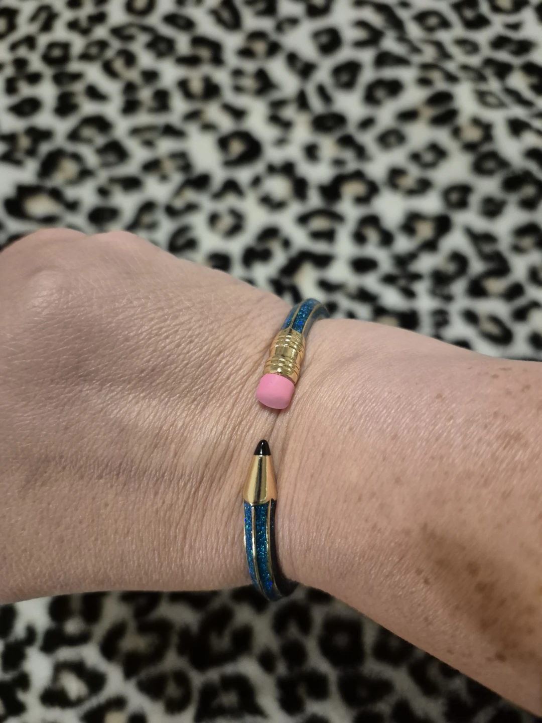 Betsey Johnson Pencil Bangle - photo 3