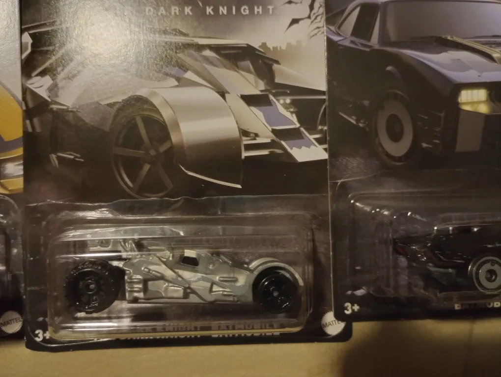 5 NEW in PACKAGE Hot Wheels Bat Man Cars image indicator(5)