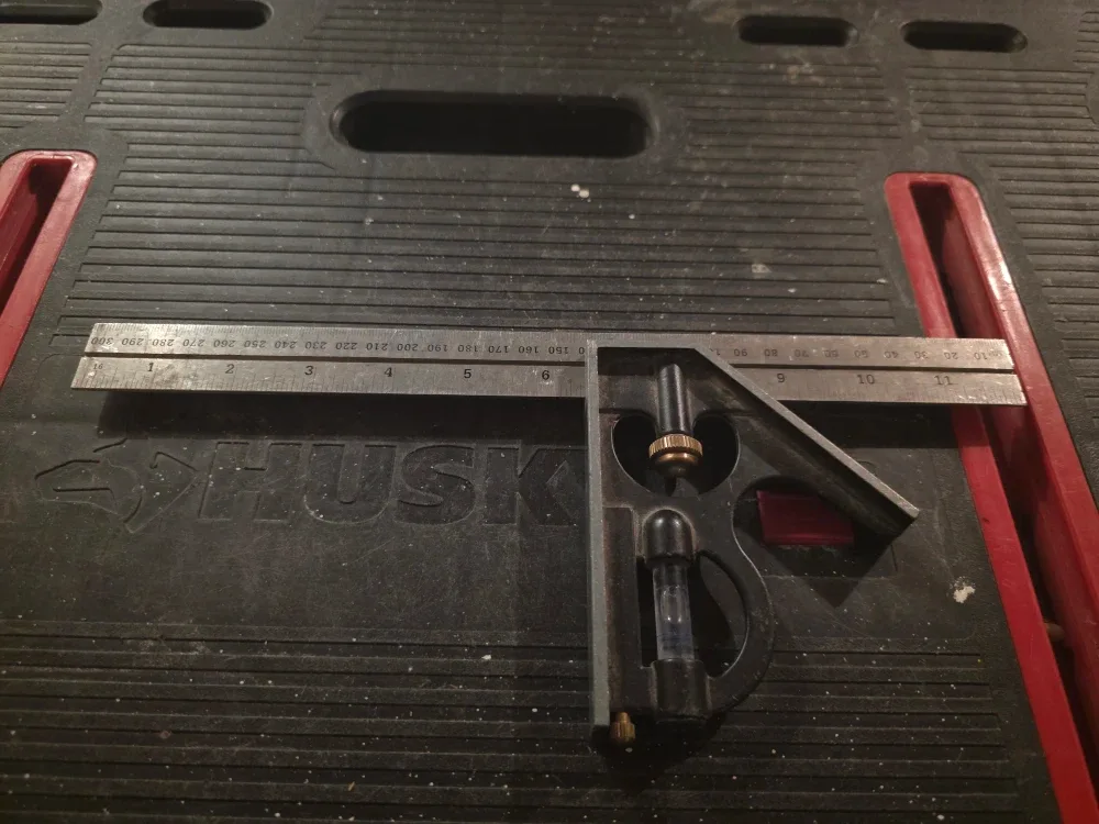 Husky Combination Square