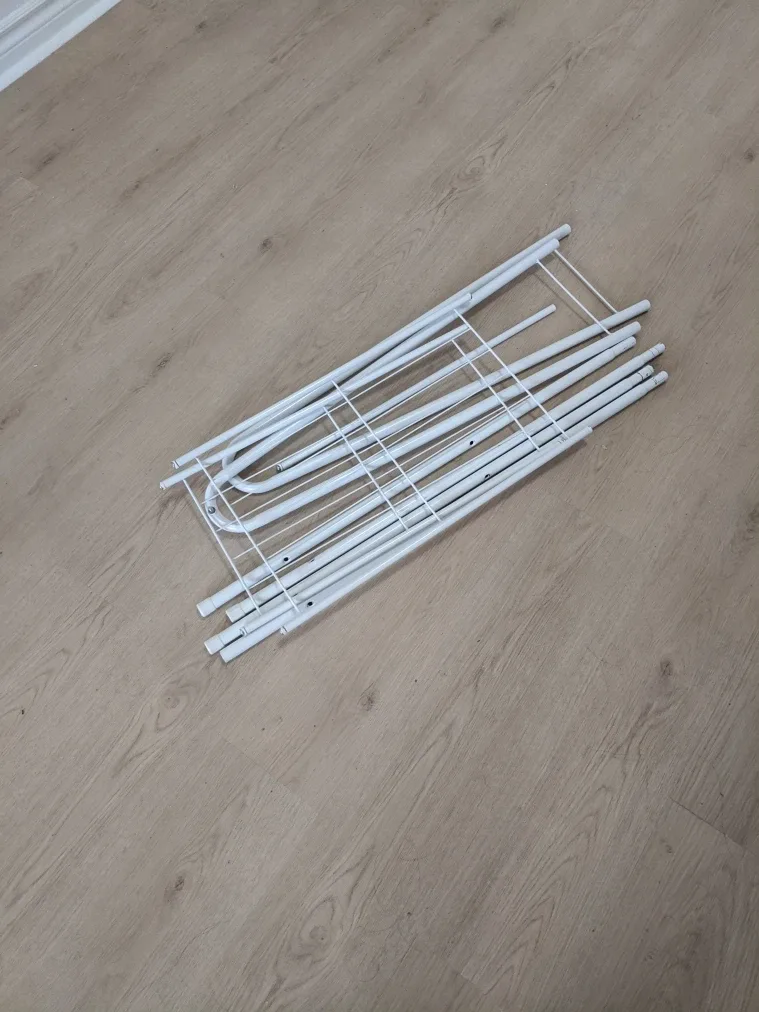 White Metal Garment Rack image indicator(5)