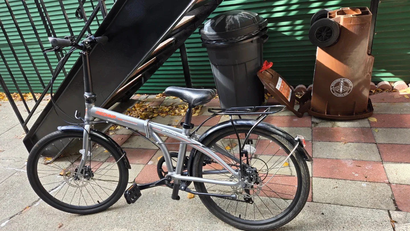 Megana 24-FDI Folding Bike image indicator(9)