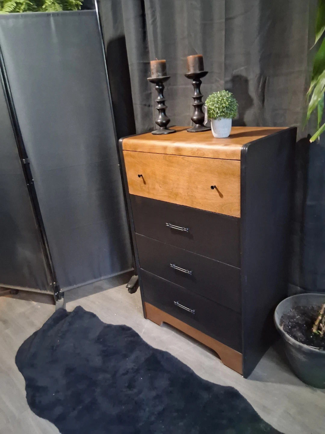 Custom Vintage Waterfall Dresser - photo 2