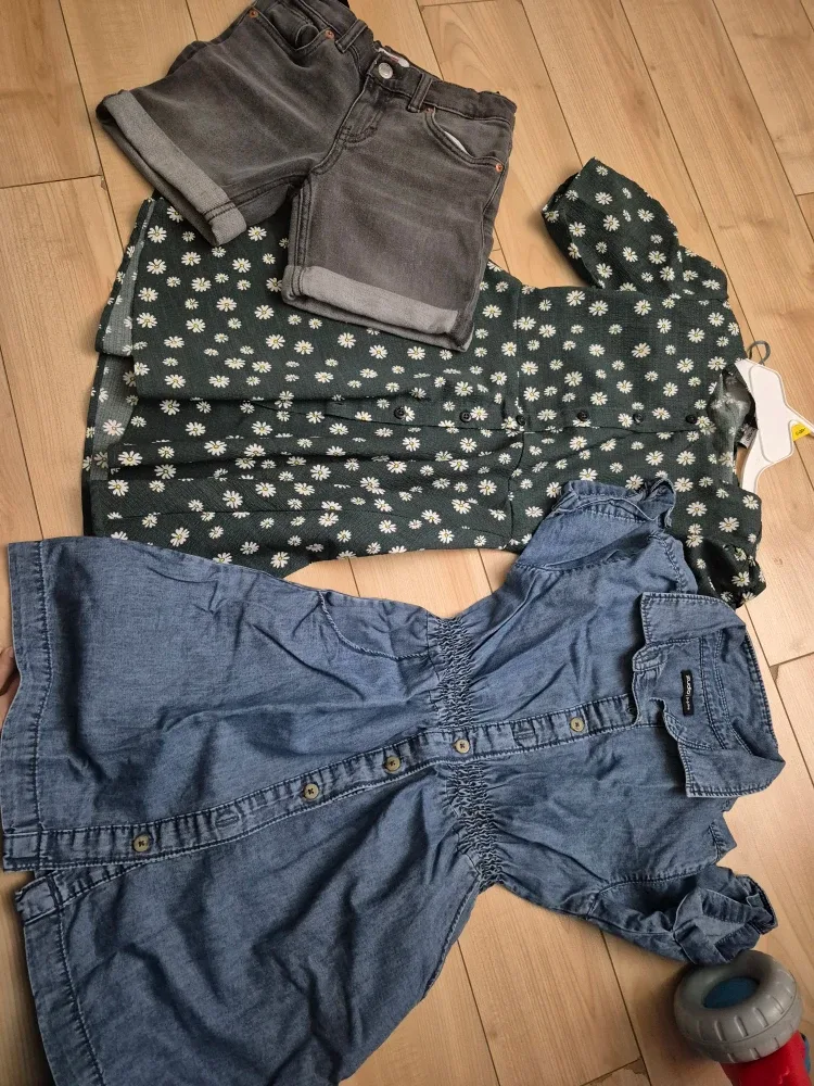Girls clothes bundle