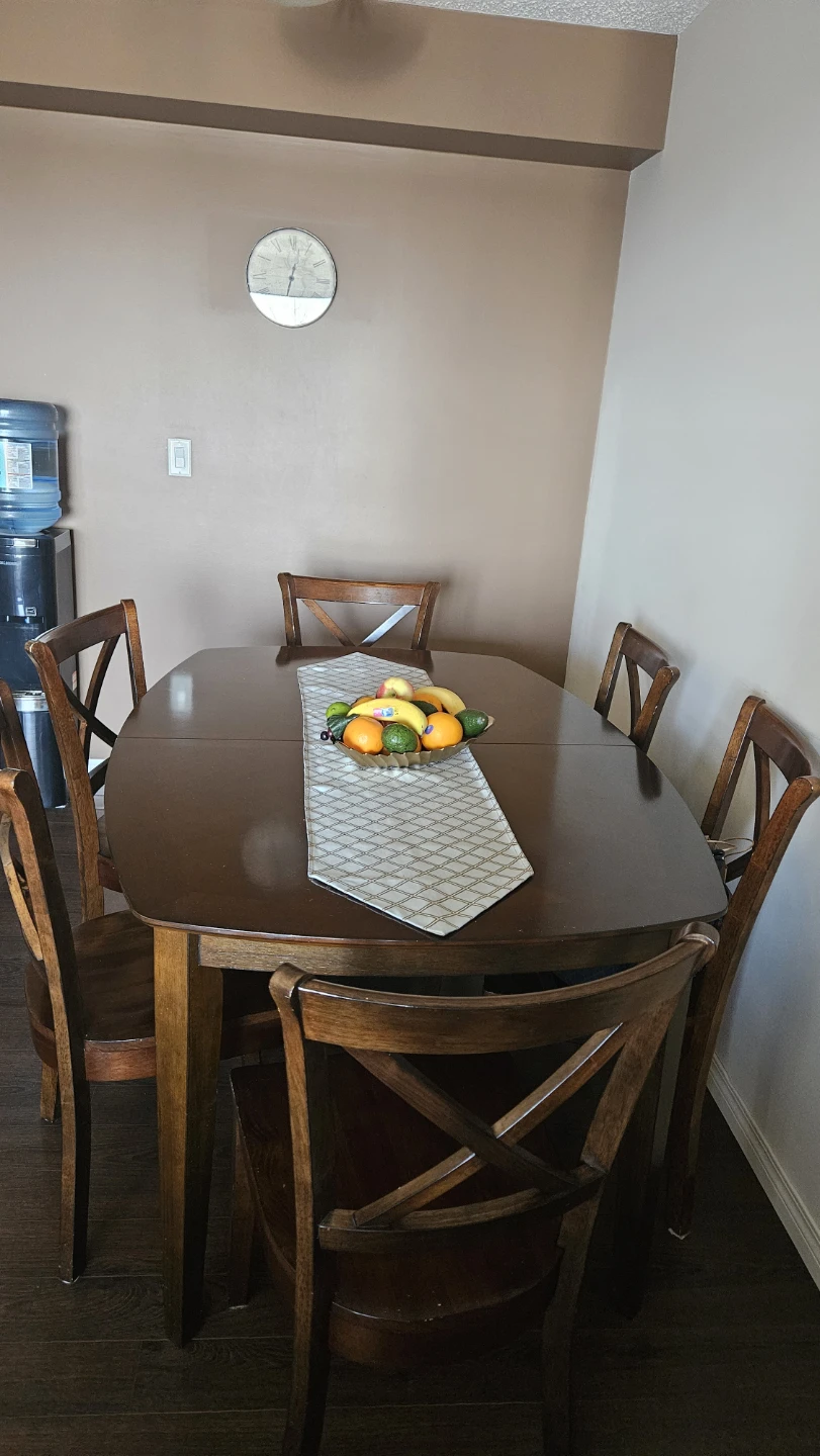 Dining Table with 6 Chairs