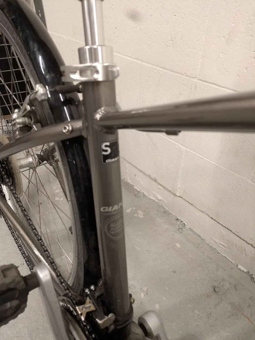 Giant Cypress Comfort Bike - Size S image indicator(3)