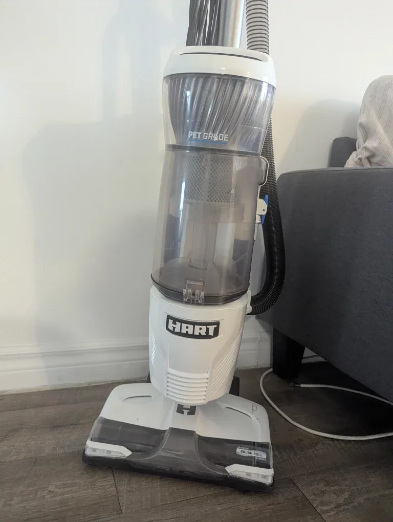 Hart Pet Grade Vacuum - White image indicator(2)