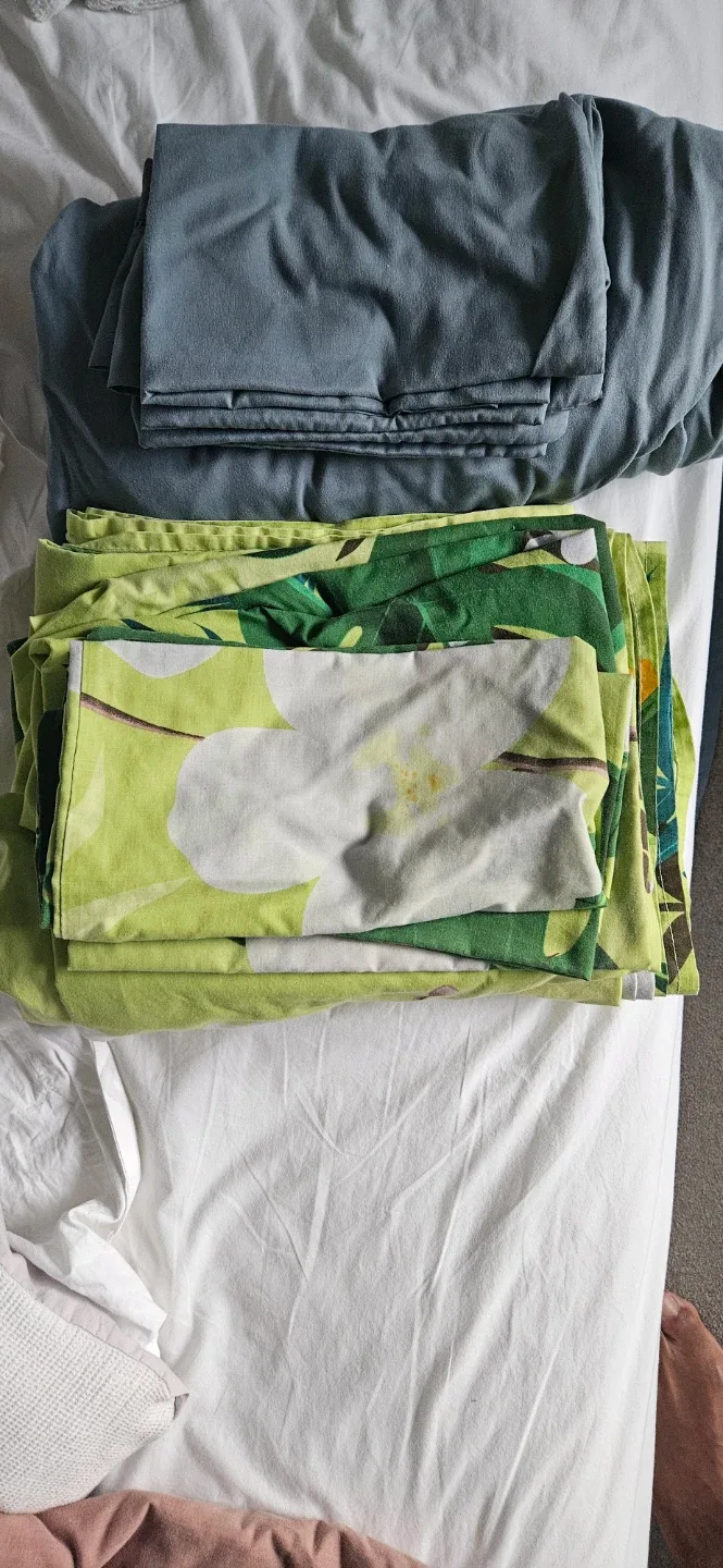 Assorted Bed Sheet Sets