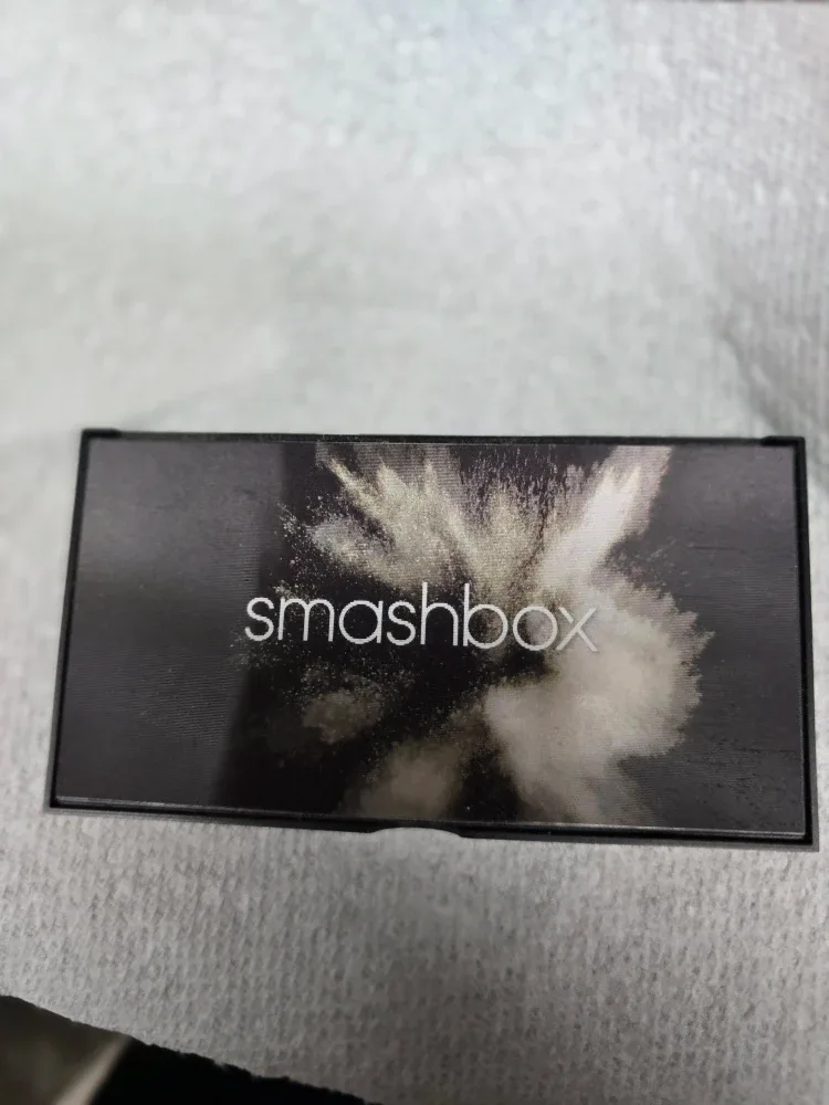 Smashbox Cover Shot Smoky Eye Palette image indicator(2)