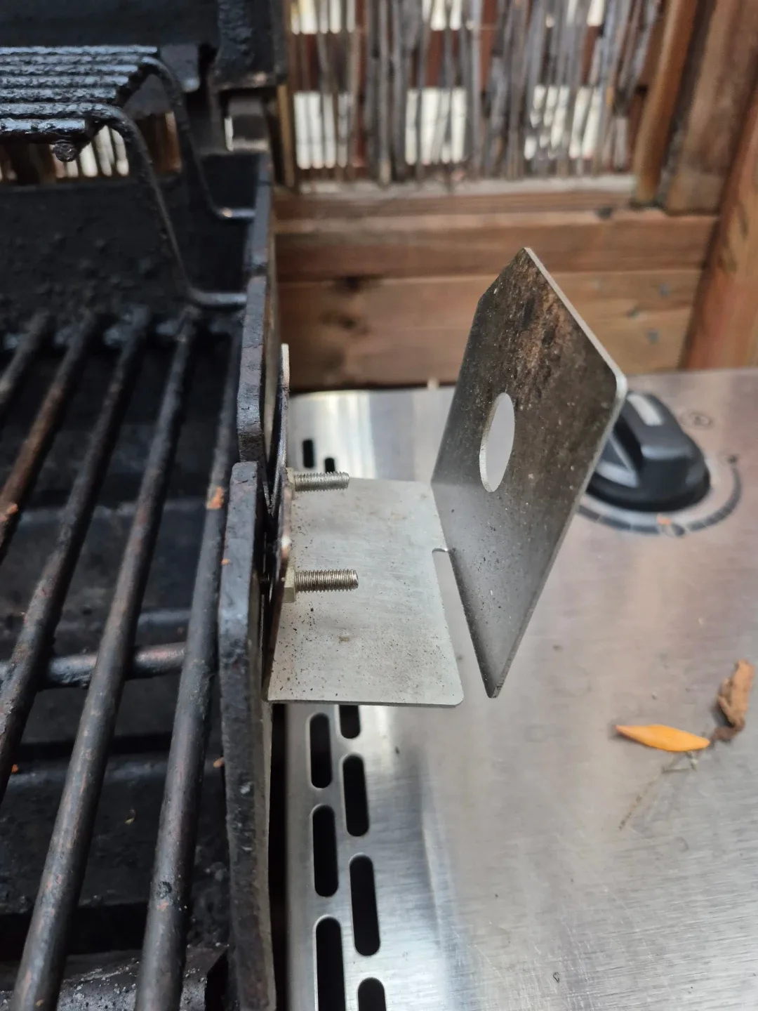 Weber Spirit Gas Grill image indicator(10)