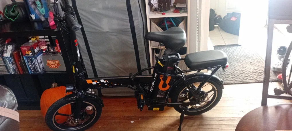 Goplus Folding Electric Bike - Black image indicator(2)