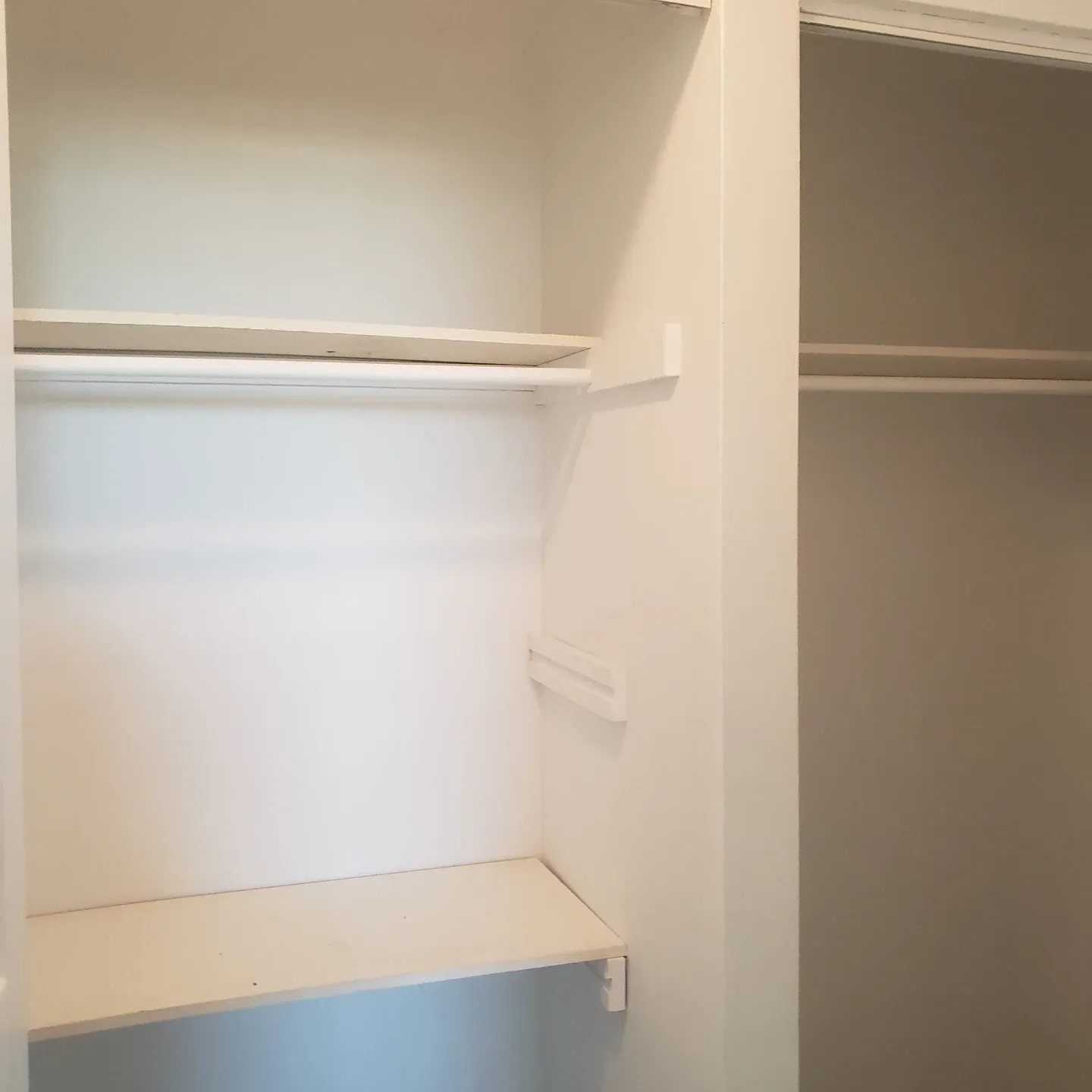 2 bedrooms Condo in Hamilton image indicator(7)