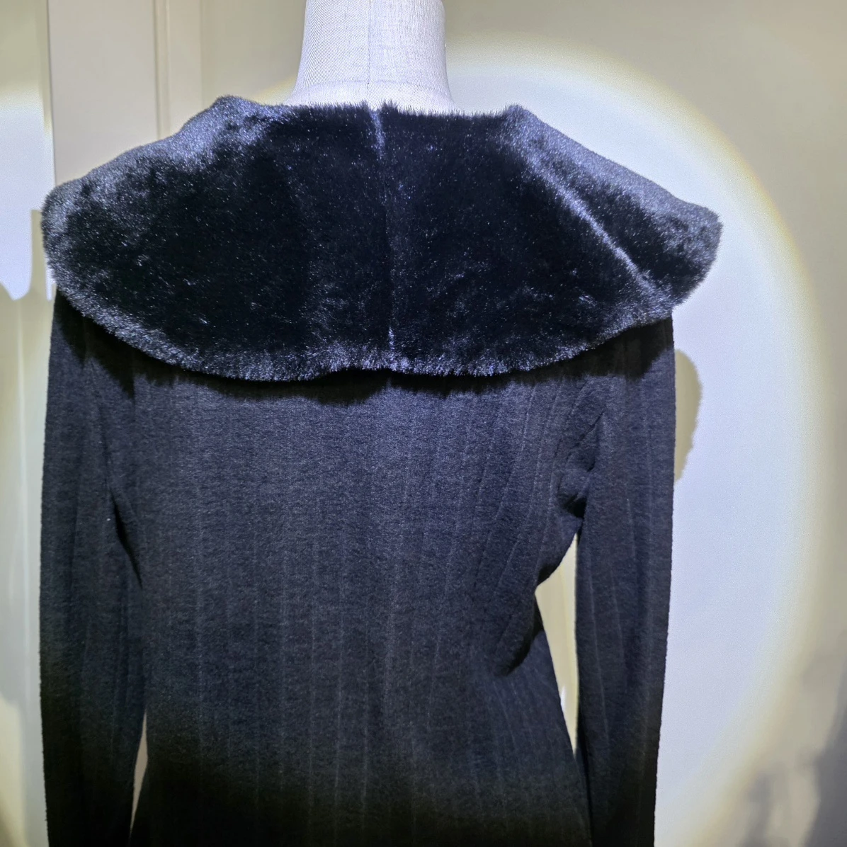 Black Fur Trim Cardigan - Size Small - photo 3