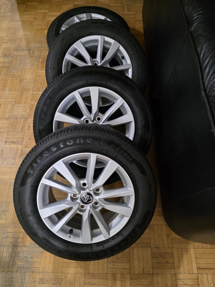 205/65/r16 Toyota Rims with Firestone Tires - Set of 4 - photo 2
