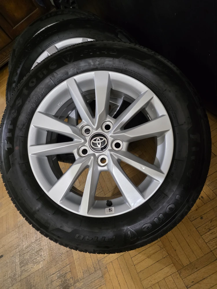 205/65/r16 Toyota Rims with Firestone Tires - Set of 4 - photo 3