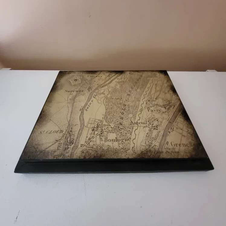 Vintage Map of Boulogne Framed image indicator(2)