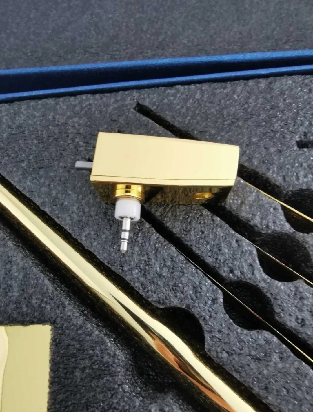 Gold Solar Windmill Model Kit image indicator(8)