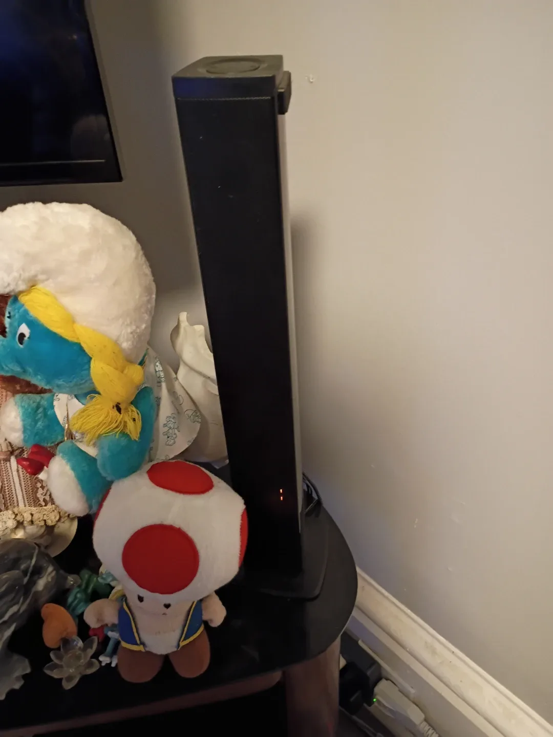 Meredo Speaker image indicator(2)