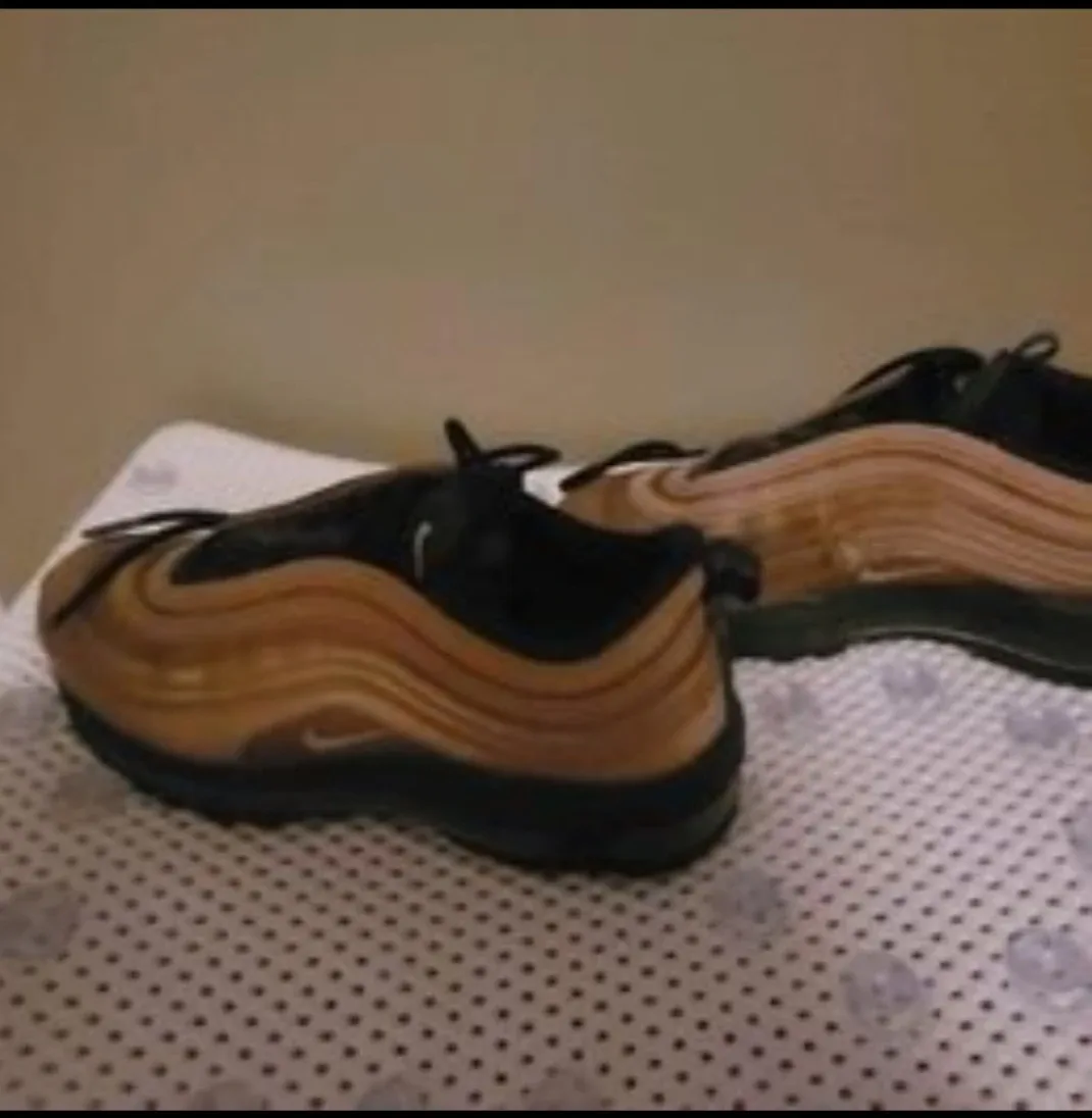 Nike Air Max 97 Gold image indicator(3)