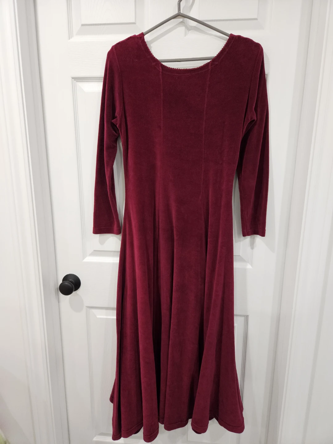 Vintage Burgundy Velvet Dress - photo 2